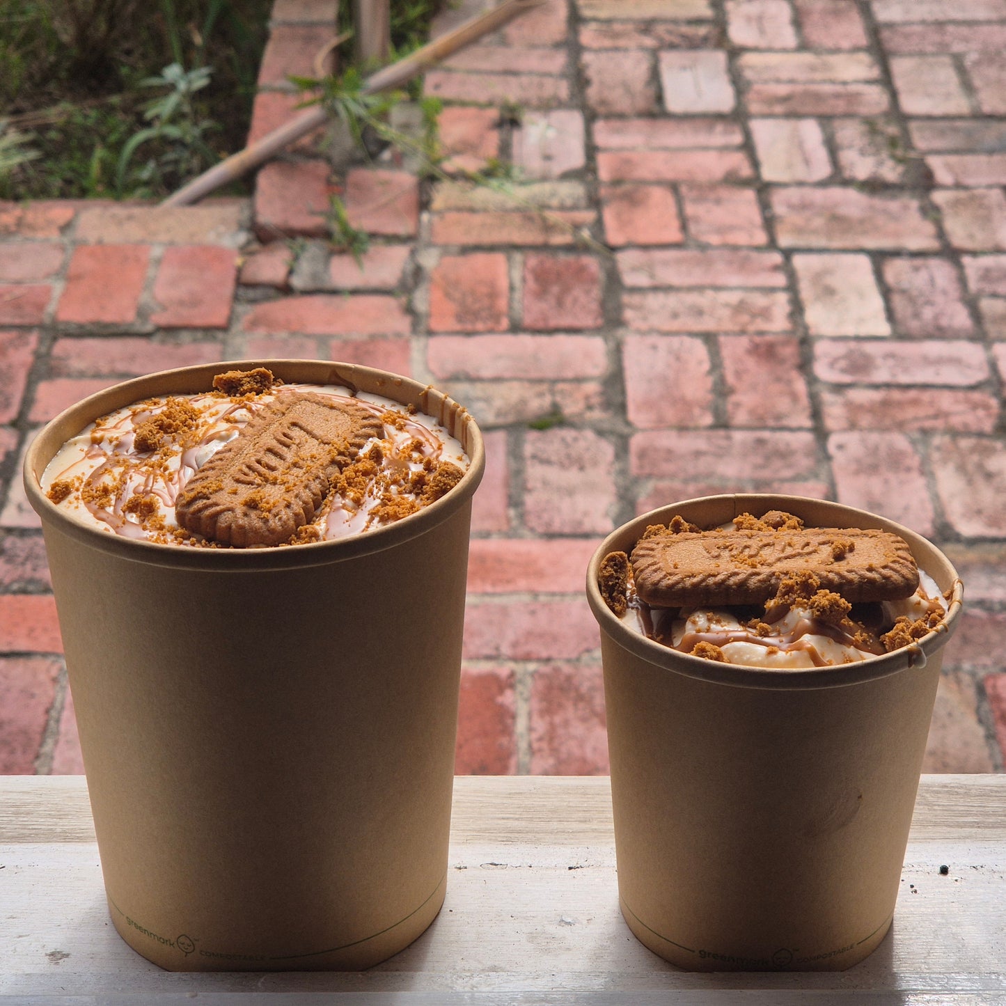 Spiced Biscoff Ice Cream Pint